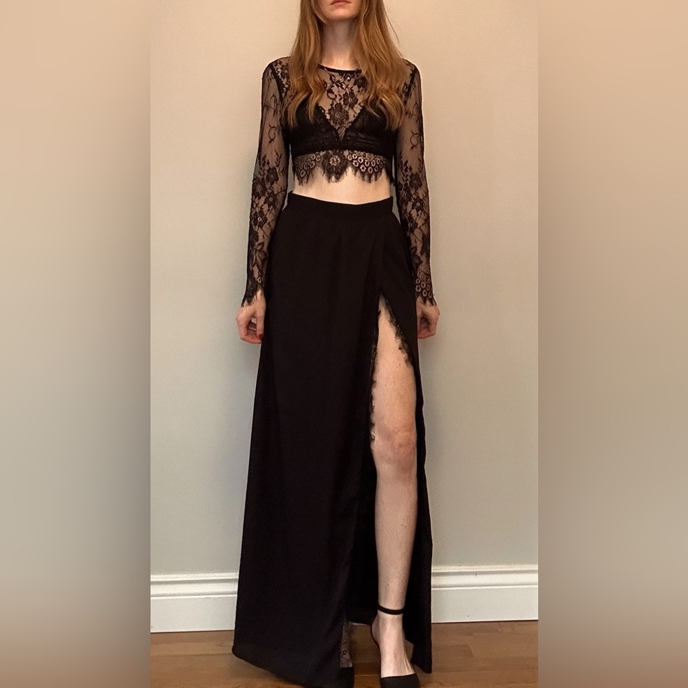 Whyte Valentine Lace Top and Skirt Set